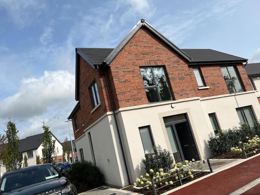 3 Bed Rooms Vip Family House Dublin Dış mekan fotoğraf