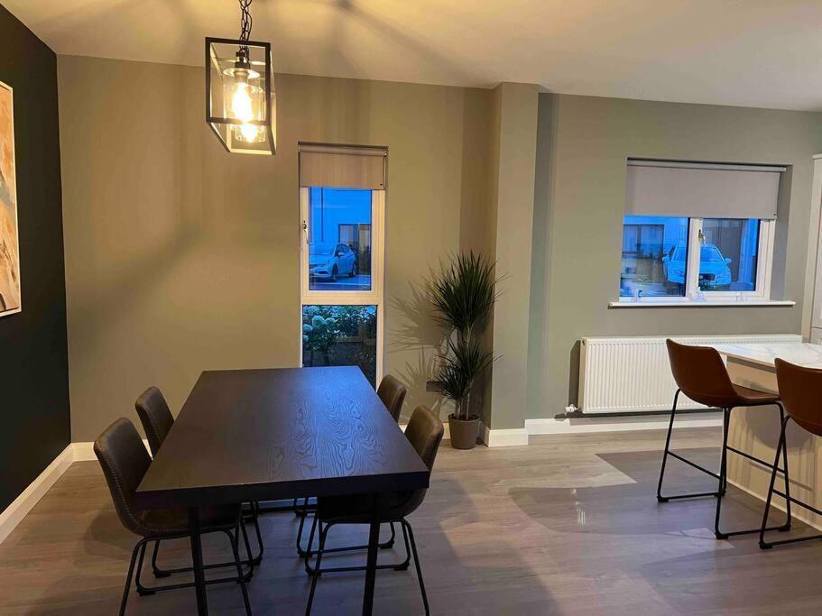 3 Bed Rooms Vip Family House Dublin Dış mekan fotoğraf